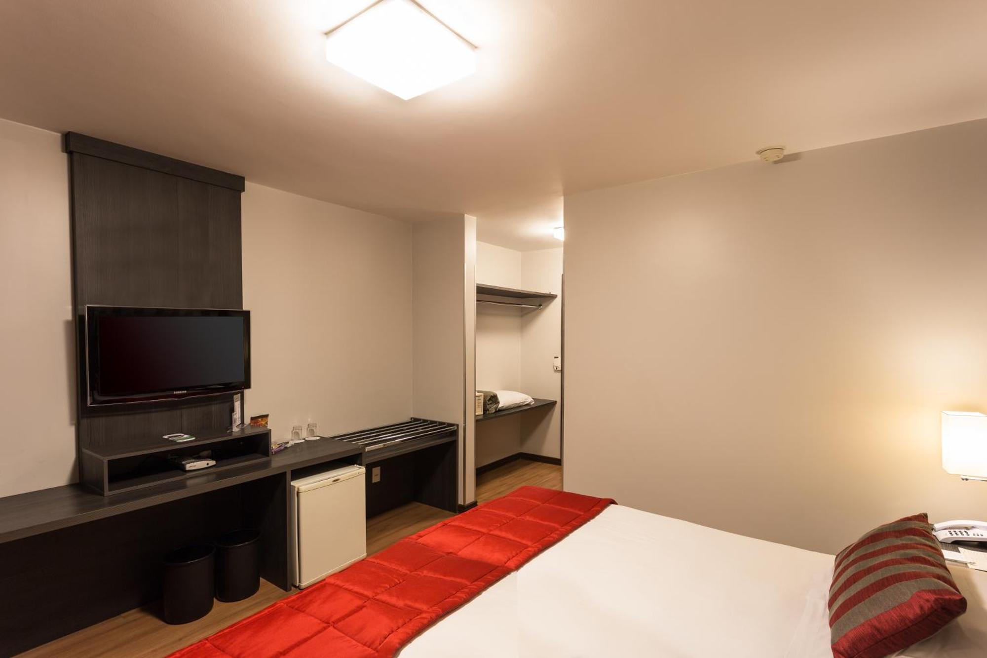 Faial Prime Suites Флорианополис Номер фото
